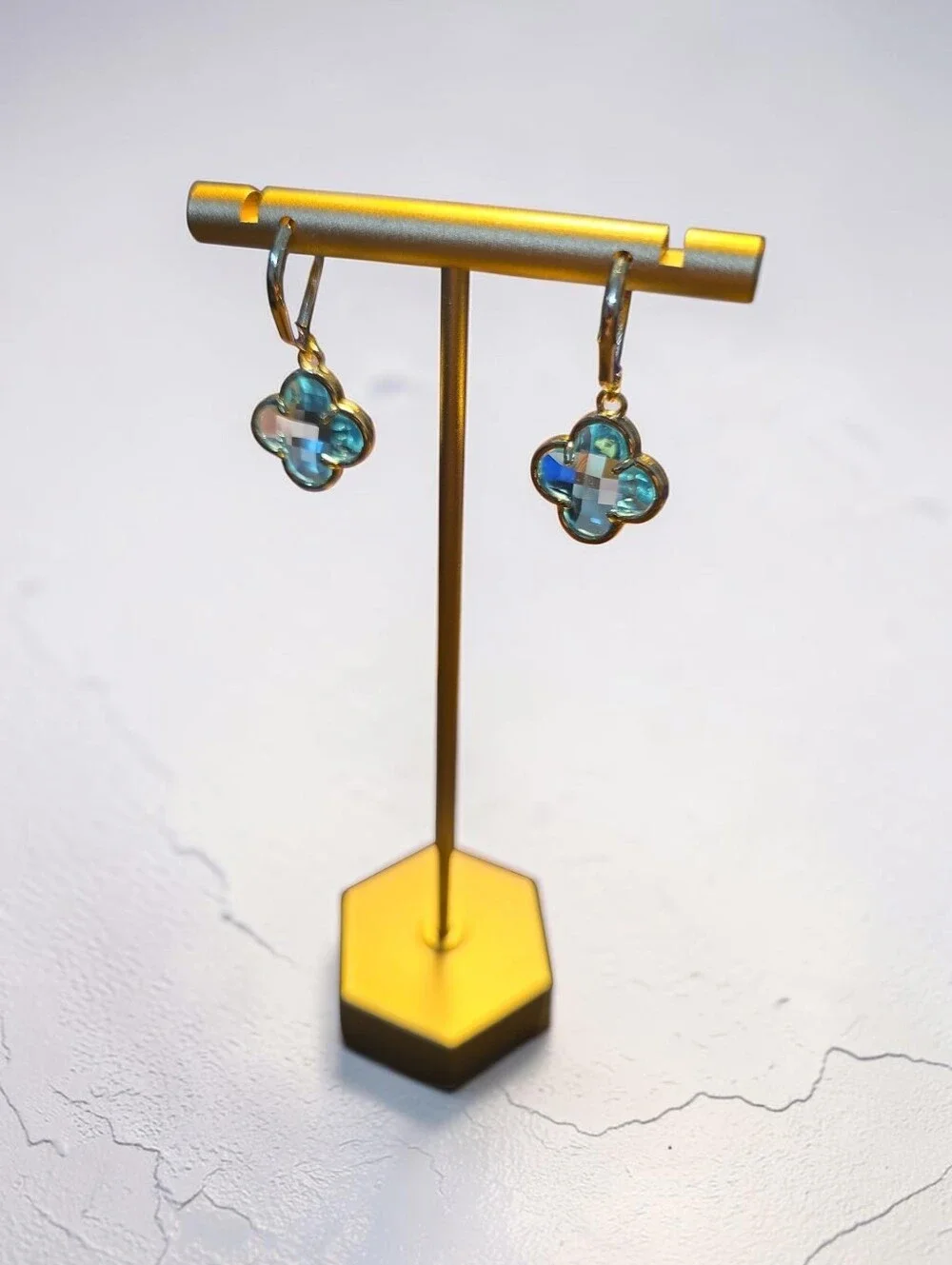 CAMILA COELHE NWT Gold-Plated Aquamarine Clover Drop Earrings -